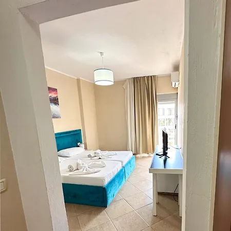 Nalu Hotel & Suites Hotel 4*