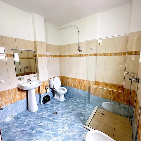 Nalu Hotel & Suites Hotel