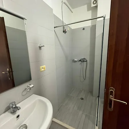 Amaia & Restaurant Saranda