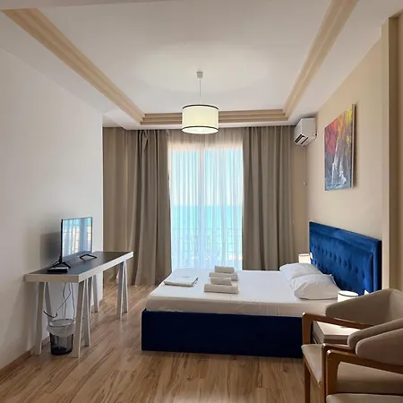 Amaia & Restaurant Hotell Sarandë