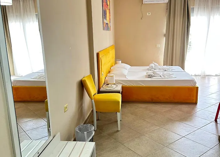 Amaia & Restaurant Otel Saranda