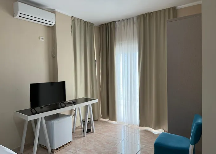 Amaia & Restaurant Saranda